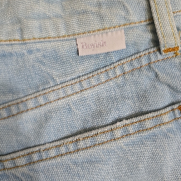 Boyish Cody High Rise Cut Off Shorts Spectacular Now 26 Sustainable Light Wash - Picture 6 of 9